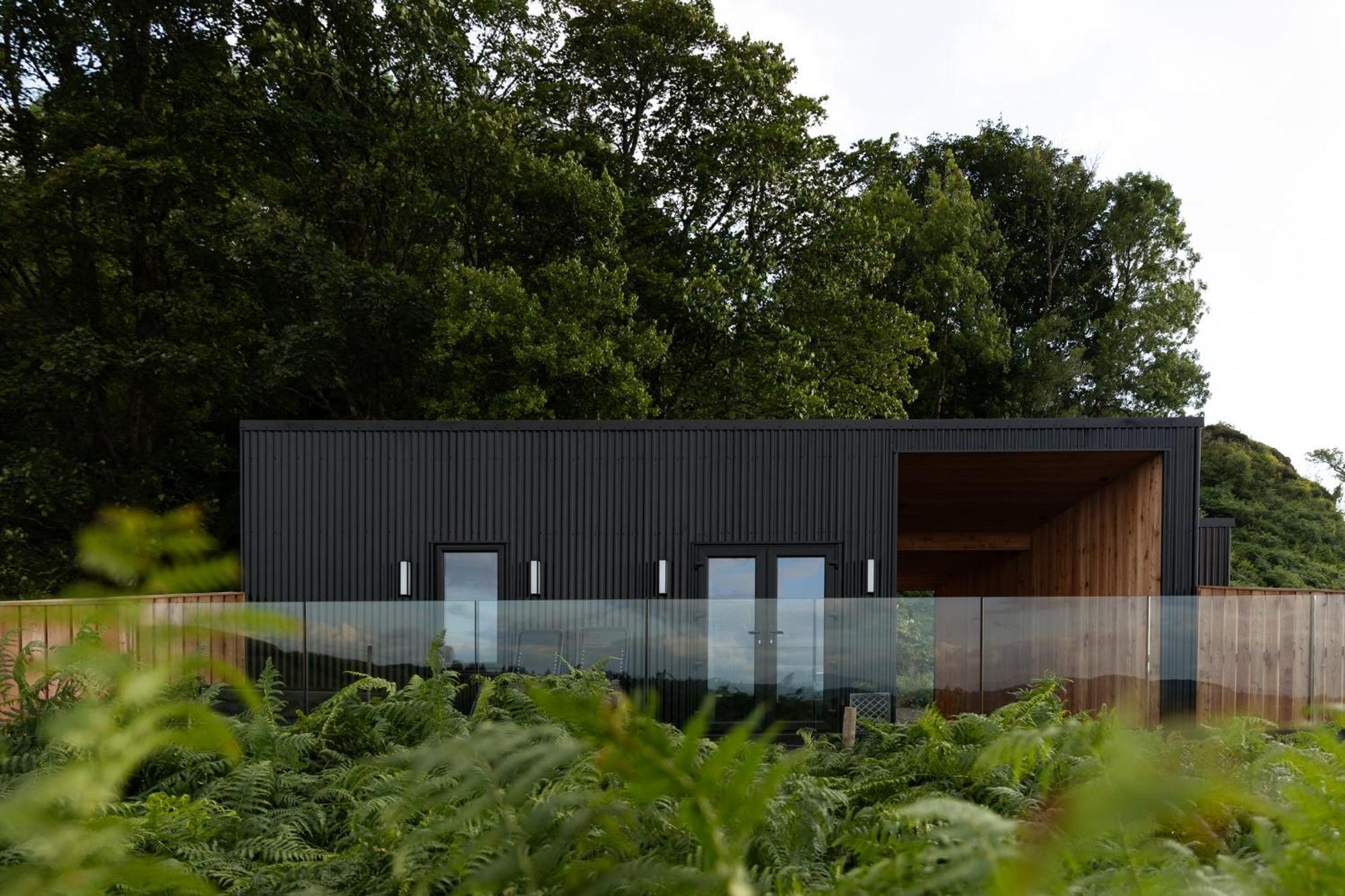 The Black Cabin Oban Exterior foto